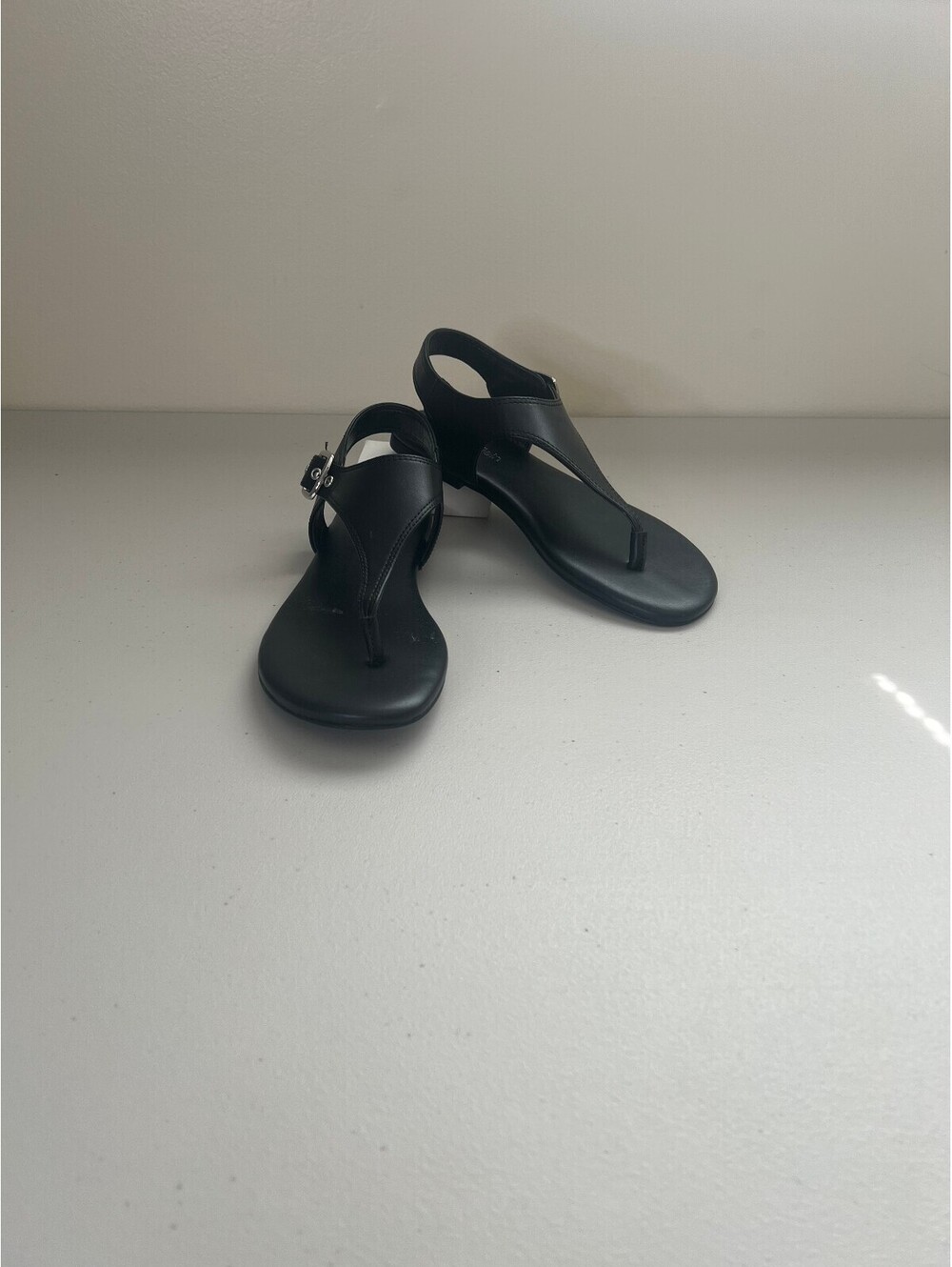 Calvin Klein Moraca Women's Sandals Black : 6.5 M, Synthetic